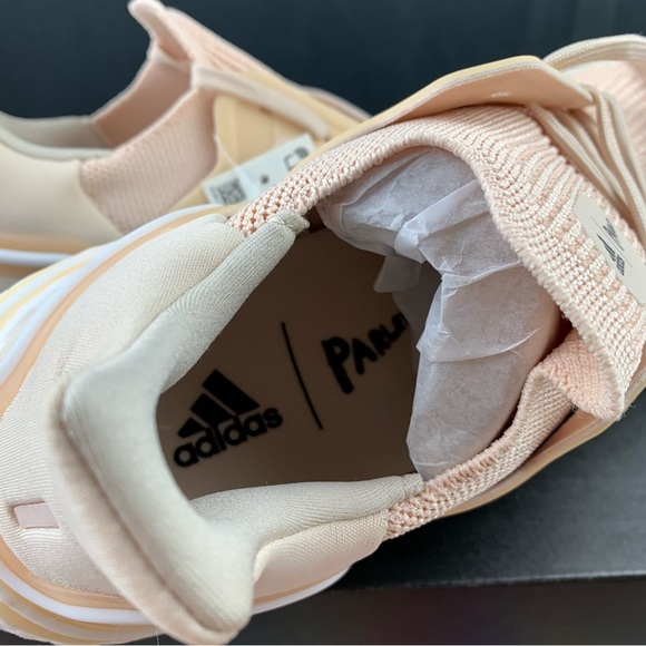 Adidas Ultraboost 20 Parley Tan Size 11 Womens - Picture 3 of 15